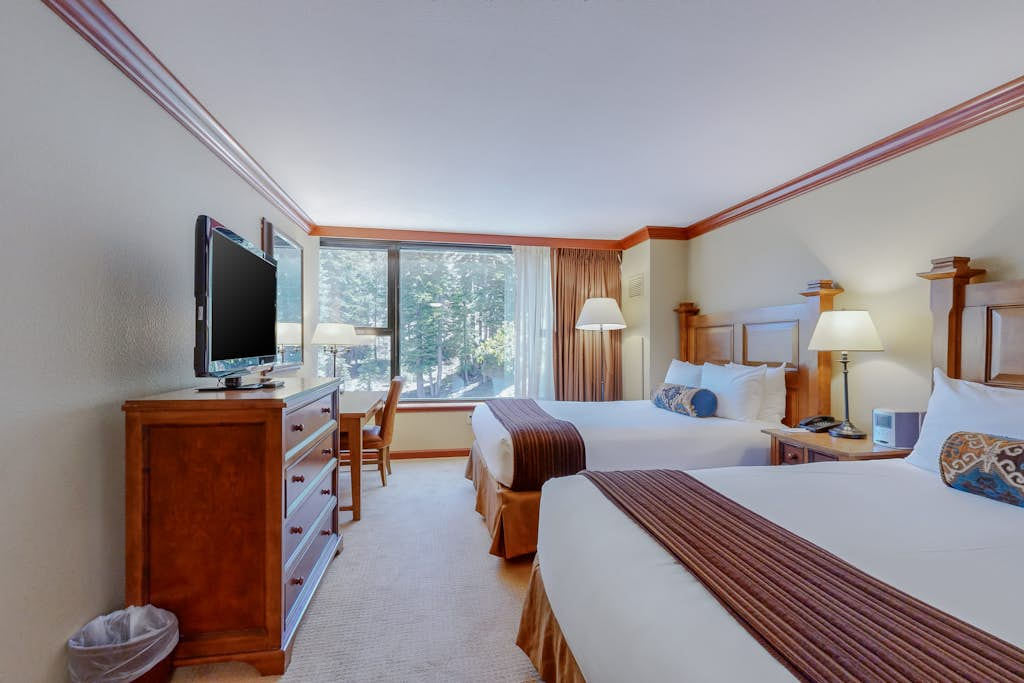 Ski-in-ski-out studio in Everline Resort & Spa - pools, gym, tennis, ice rink