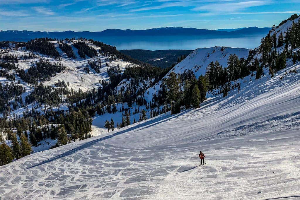 Ski-in/ski-out third-floor studio with free WiFi & access to resort amenities