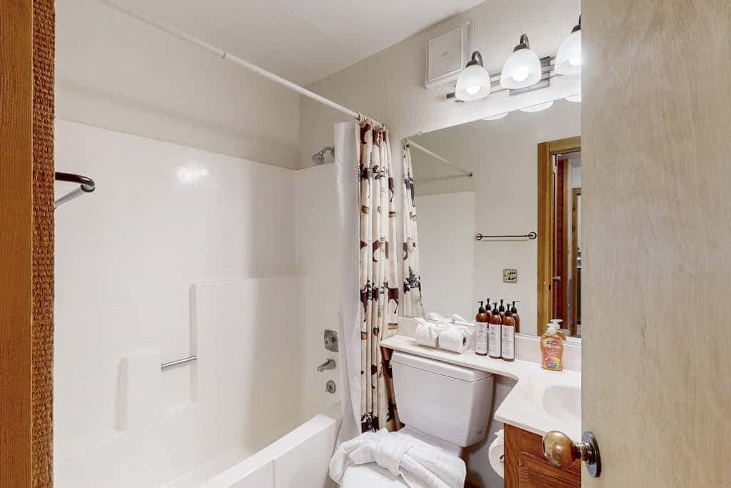 Bright Corner Condo with Northstar Views - Easy Access to Village