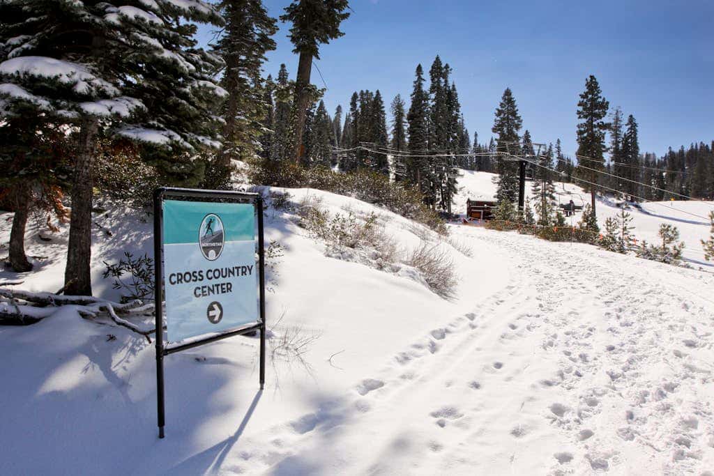Ski-in-ski-out condo with pool, hot tub, sauna & breathtaking views - dog-friendly