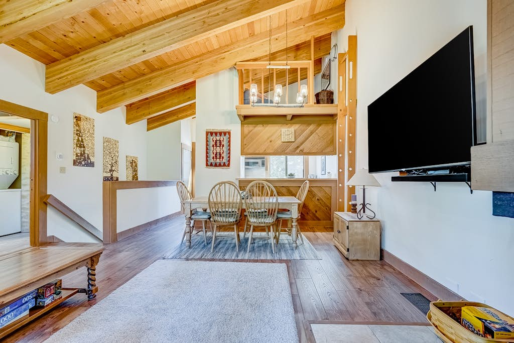Northstar townhome with 2 balconies, fireplace, pool, hot tub, & sauna