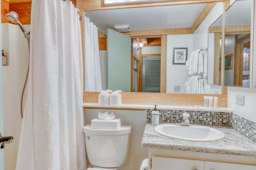 Cozy Northstar Mountain Retreat