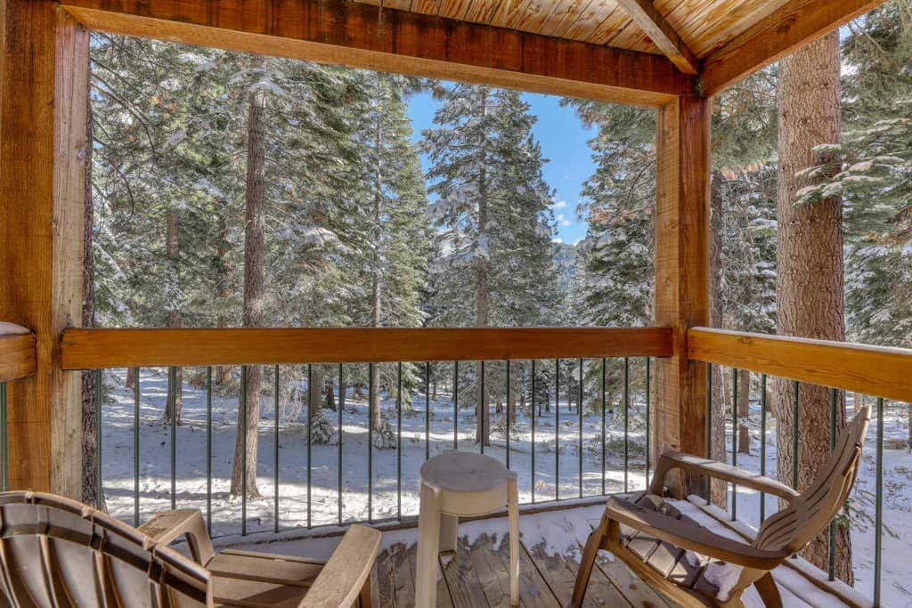 Cozy Northstar Mountain Retreat