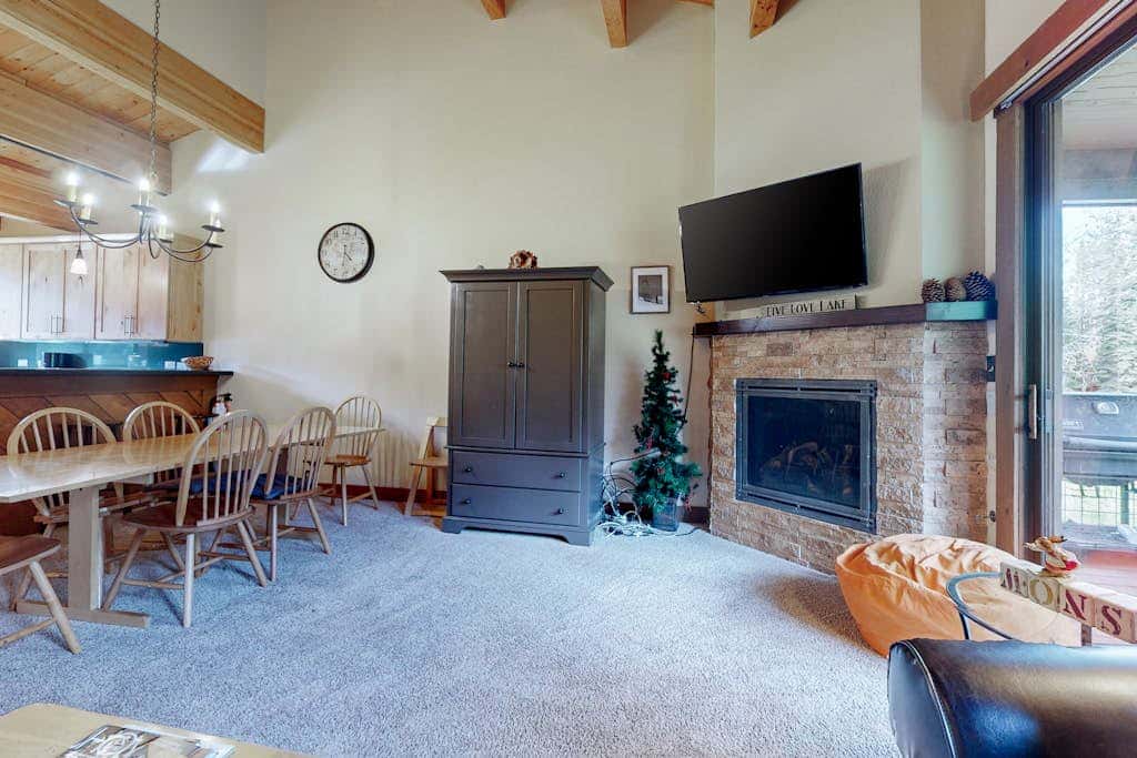 near Kings Beach & Northstar Village with balcony