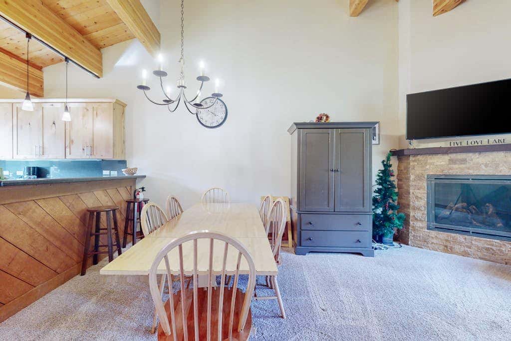 near Kings Beach & Northstar Village with balcony
