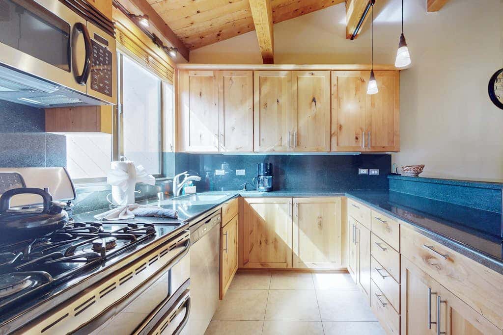 near Kings Beach & Northstar Village with balcony