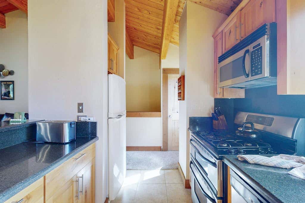 near Kings Beach & Northstar Village with balcony