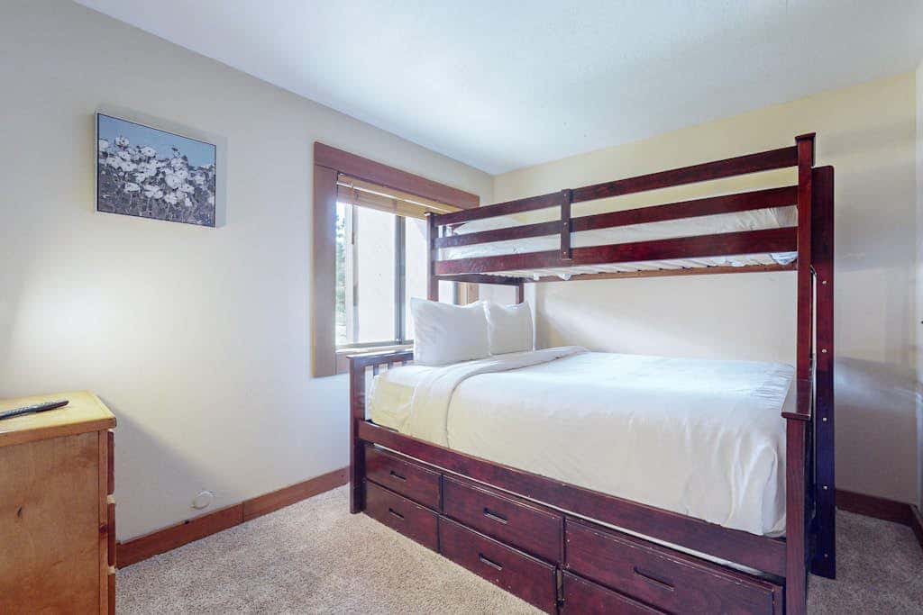 near Kings Beach & Northstar Village with balcony
