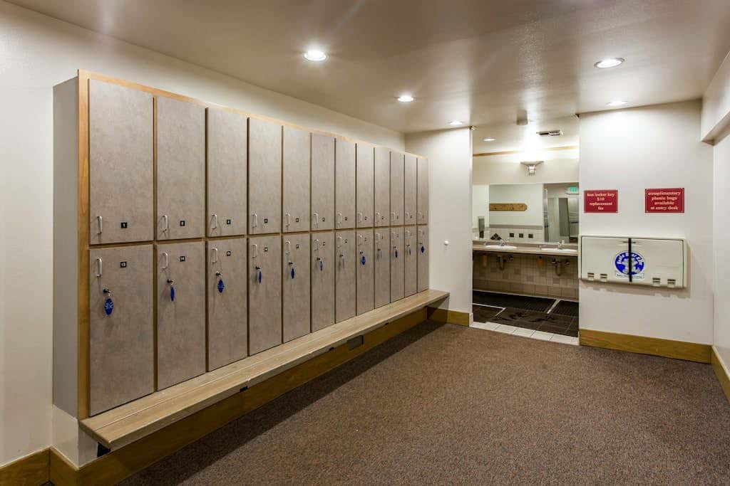 Sophisticated Gold Bend Getaway | Fireplace | Free Ski Shuttle, Pool, Hot Tub
