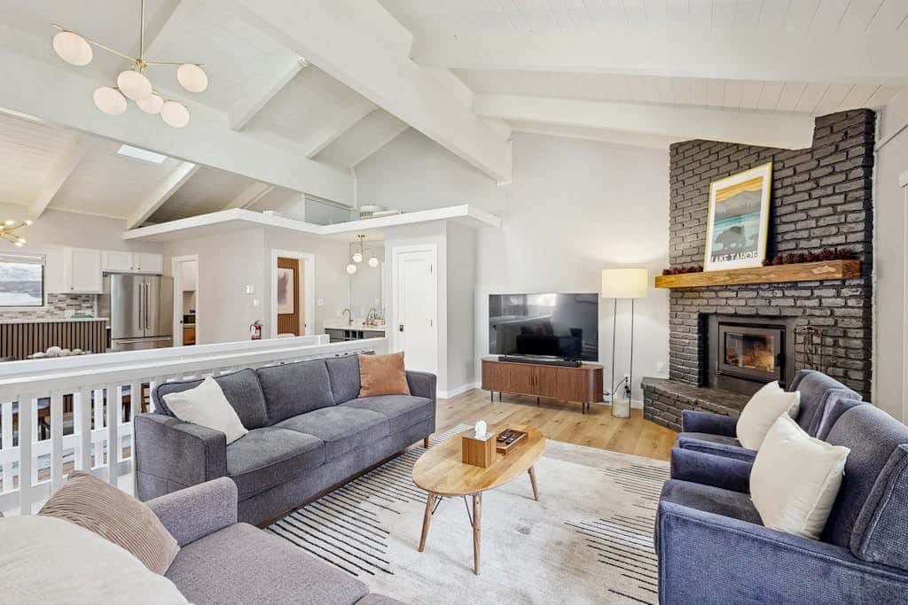 Experience Lake Tahoe at Stunning Family-friendly Incline Village Townhome