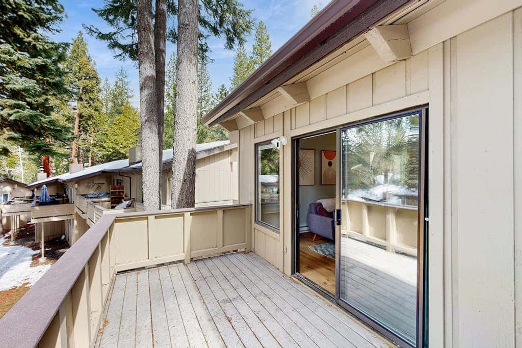 Experience Lake Tahoe at Stunning Family-friendly Incline Village Townhome