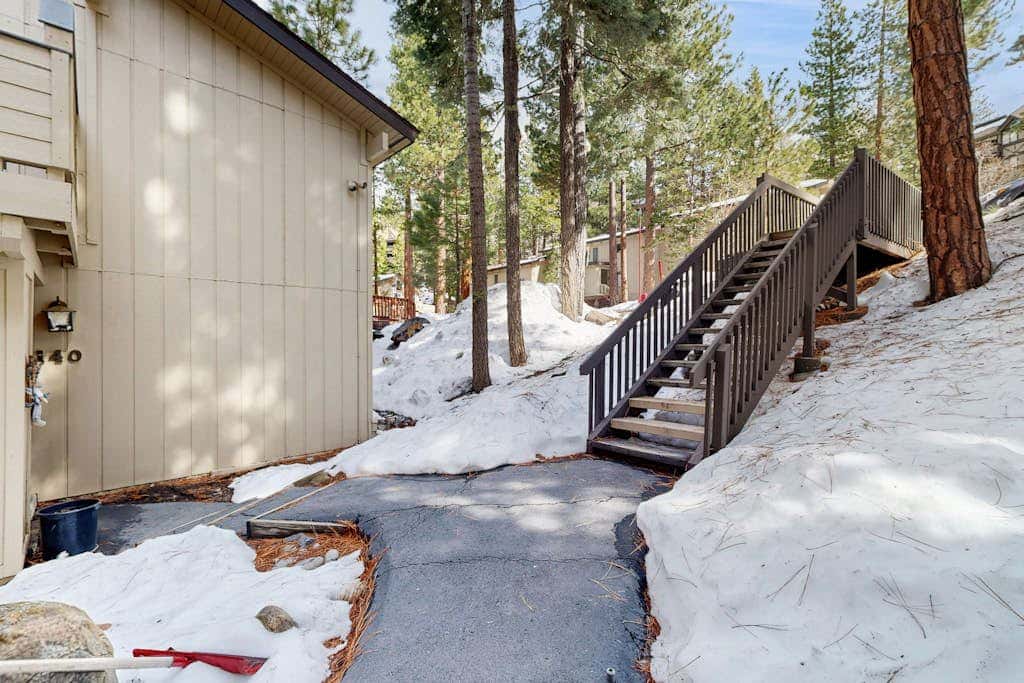 Experience Lake Tahoe at Stunning Family-friendly Incline Village Townhome