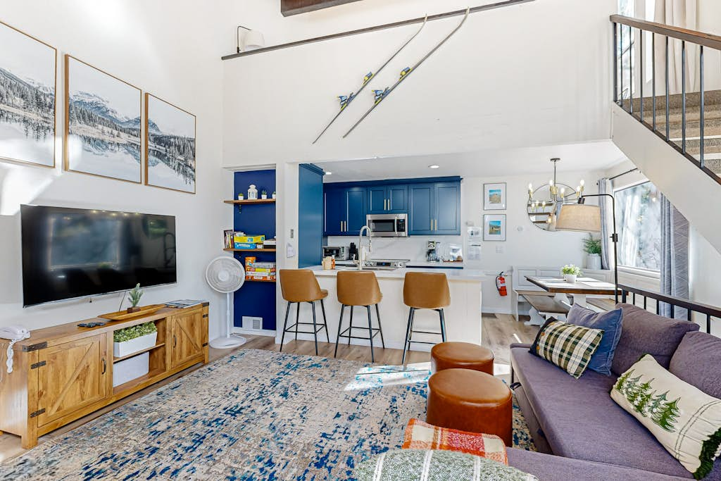Beautiful condo with modern appliances, two decks, and shared pool