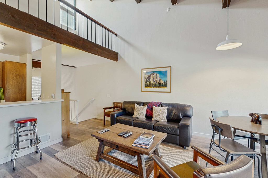 Kings Beach Condo Near Lake Tahoe w/Fireplace, Shared Pool, Tennis Courts, Deck