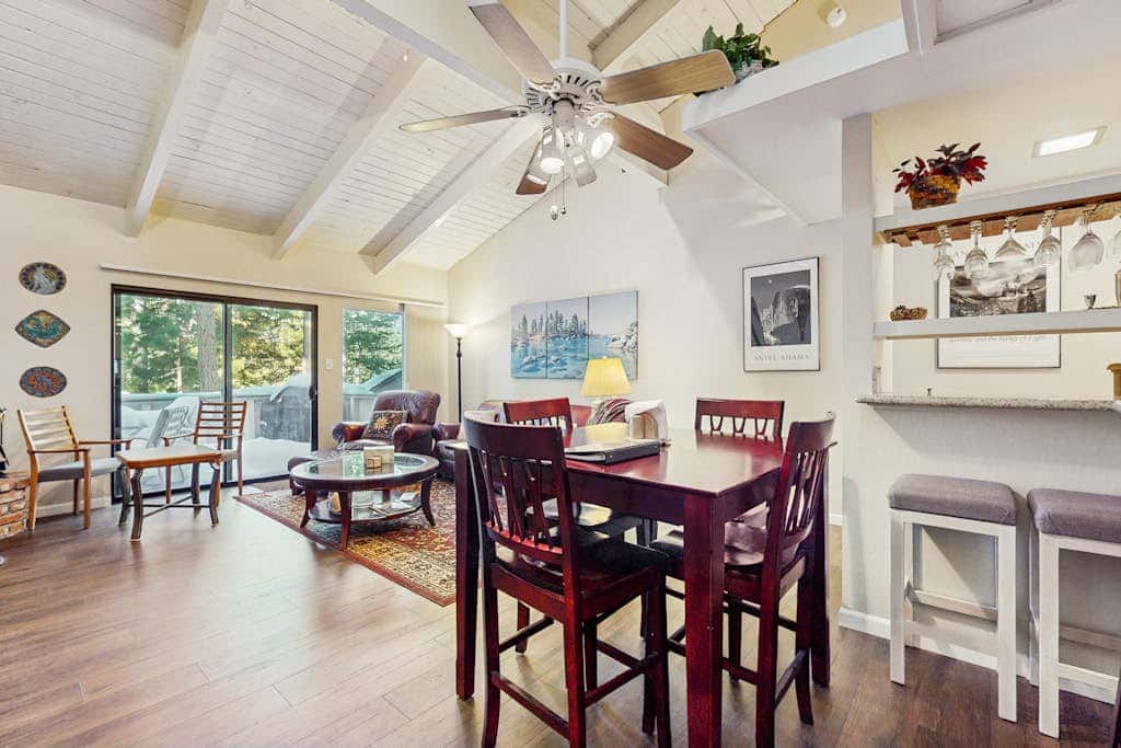 Spacious Condo with Fireplace, Deck, Wet Bar, Pool, Free Shuttle to Ski Resort