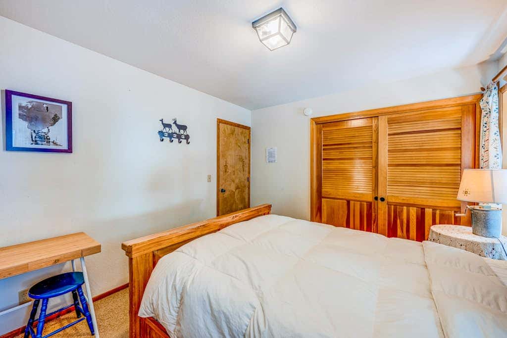 Fun home with foosball table - near on-site golf, pools & hot tub