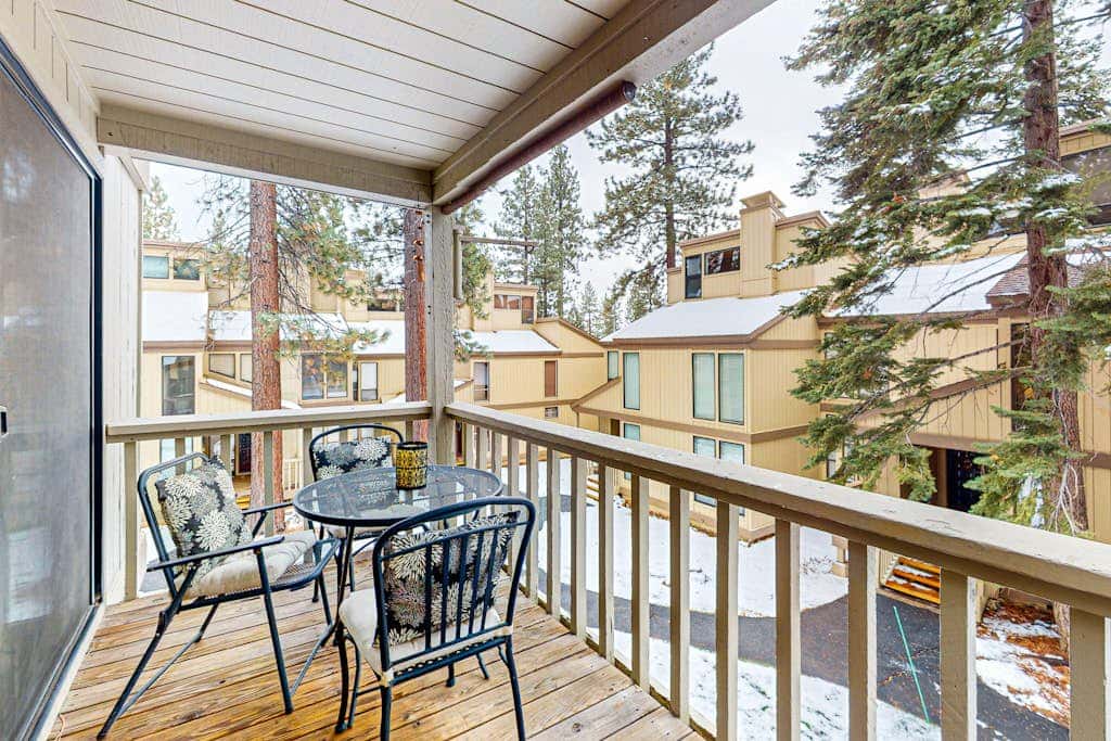 Family-Friendly Condo with Pool, Tennis, Deck & Walk to Beach Access