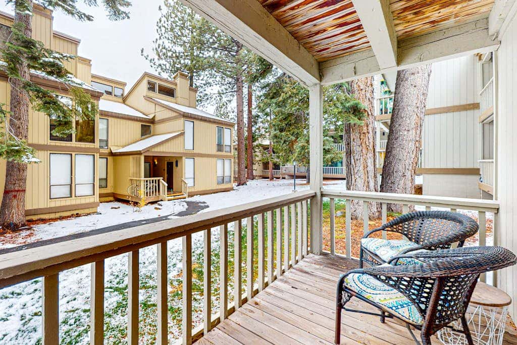 Family-Friendly Condo with Pool, Tennis, Deck & Walk to Beach Access