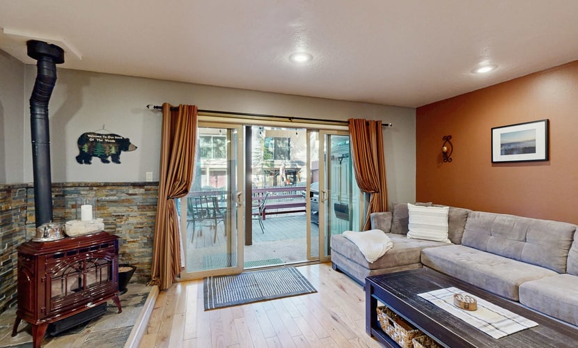 Incline Village Creekside Retreat