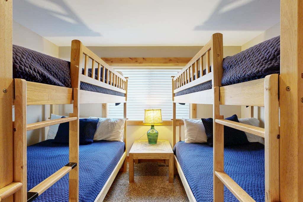 with Private Hot Tub & Deck Short Walk to Beach, Near Skiing