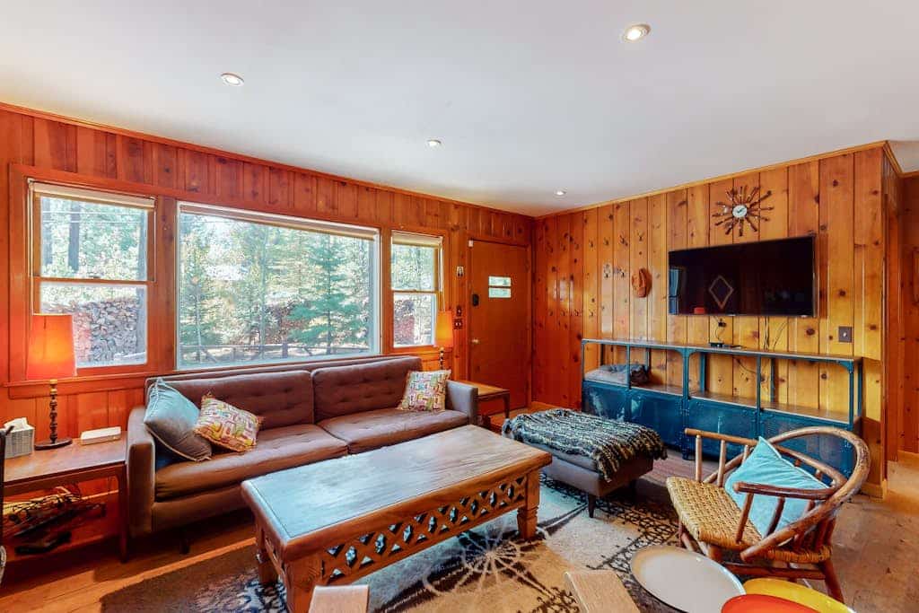 Deerhead Cabin
