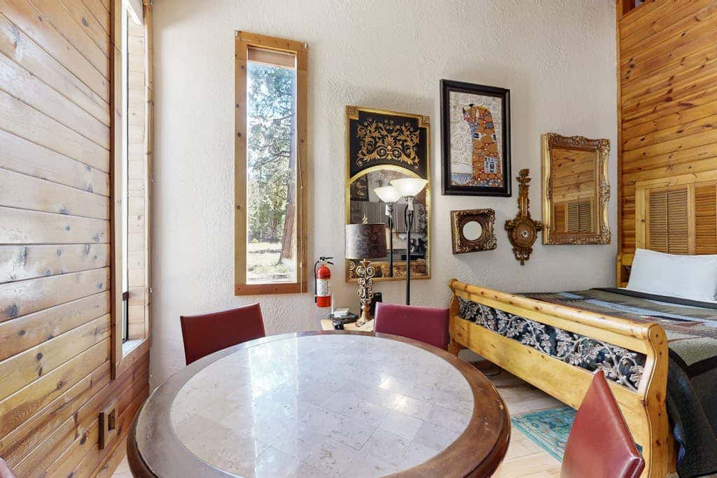 Eclectic second floor condo with loft, balcony, & gas fireplace - family friendly