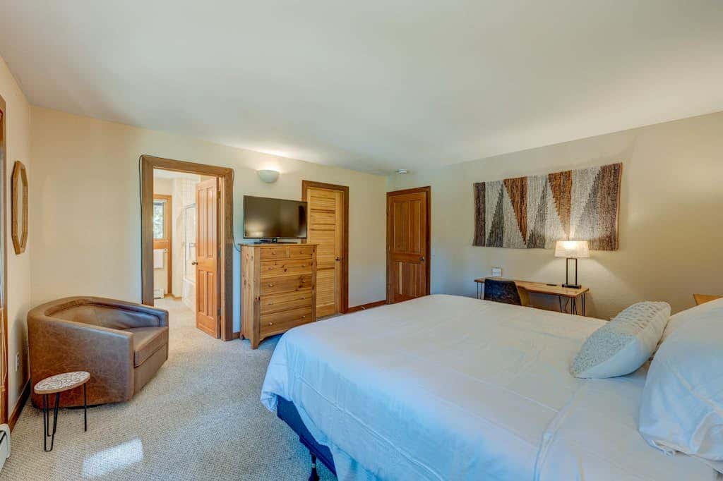 Idyllic Incline Village Getaway