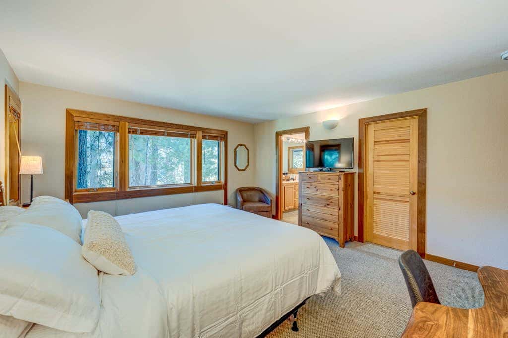 Idyllic Incline Village Getaway