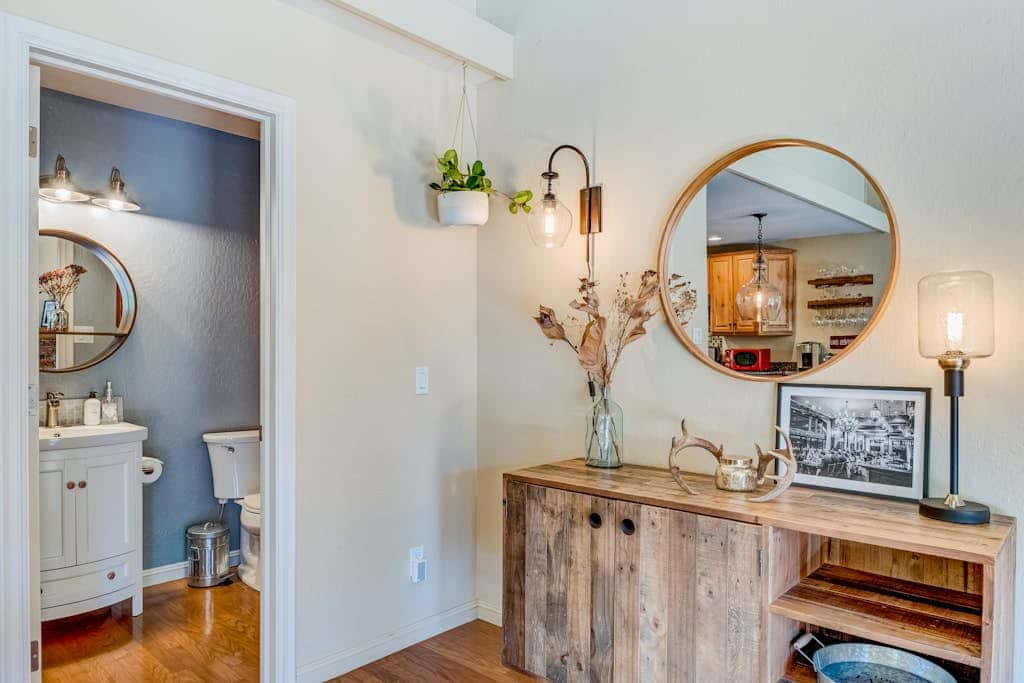 Two-story mountain-view condo with balcony, fireplace & pool - dog-friendly