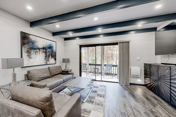 Modern Mountain Retreat