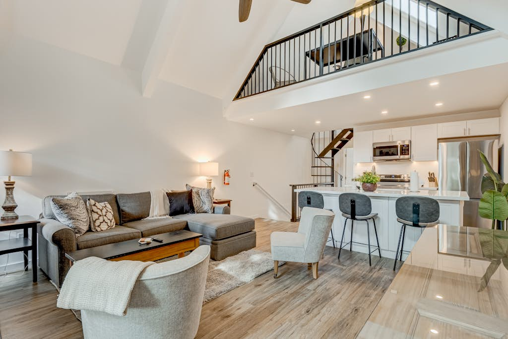 Hospitable condo with wood-burning fireplace, washer&dryer, deck, & balcony