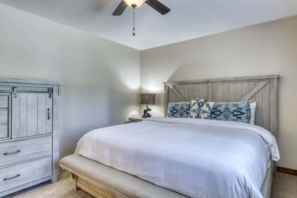 Complimentary paddle boards and a relaxing sauna just steps from Lake Tahoe.