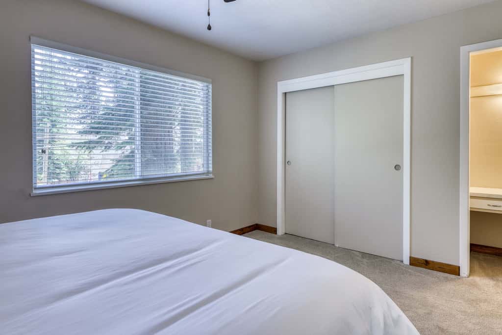 Complimentary paddle boards and a relaxing sauna just steps from Lake Tahoe.