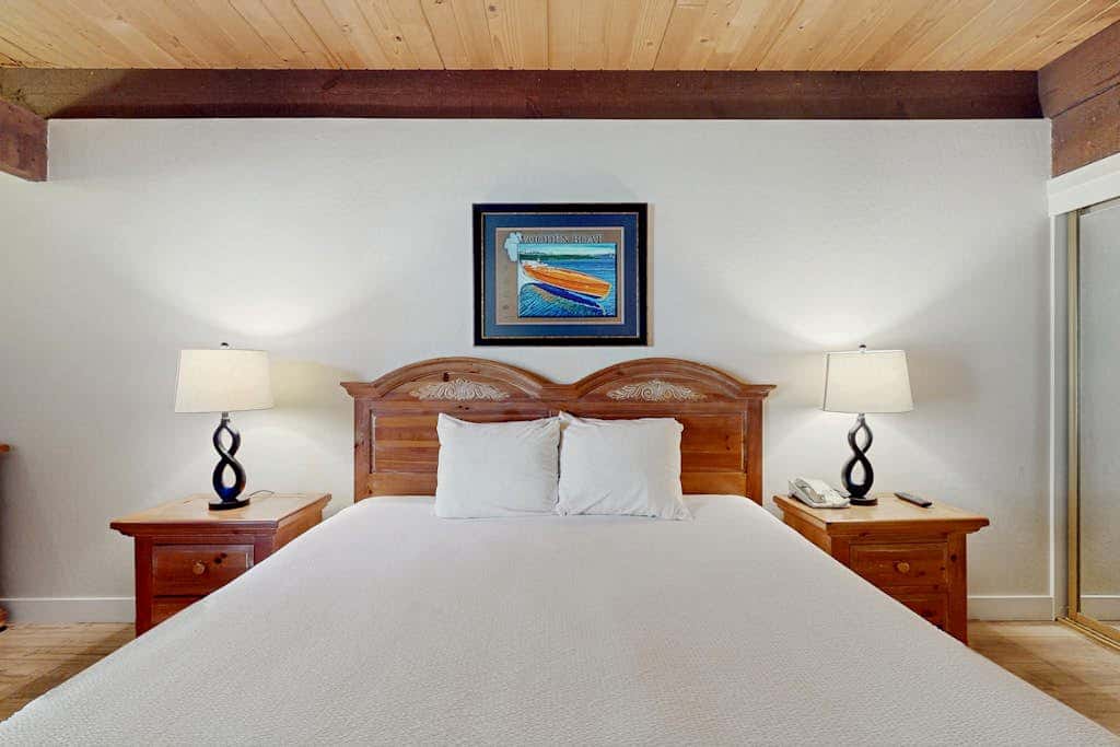 Let reality drift away with the lake view at this townhome with a private beach