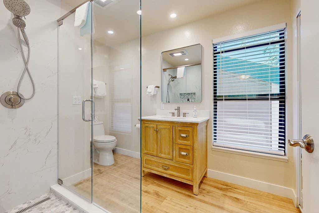 Let reality drift away with the lake view at this townhome with a private beach