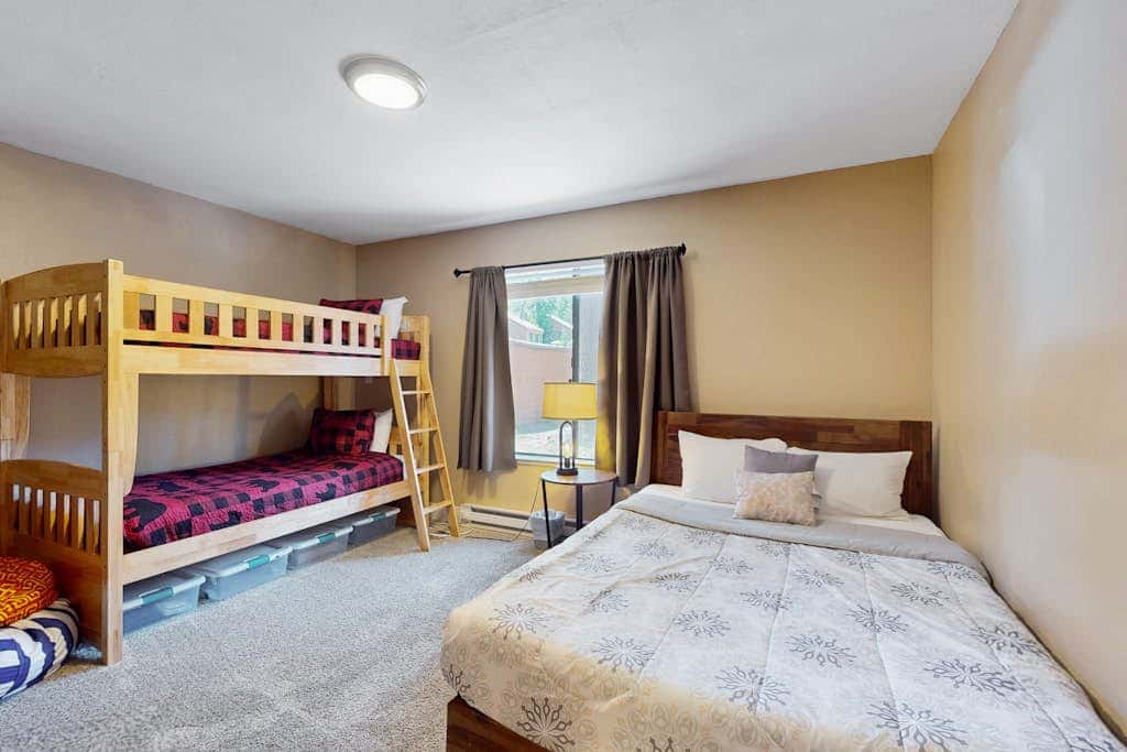 Dog-friendly, ski-in/ski-out Condo with deck