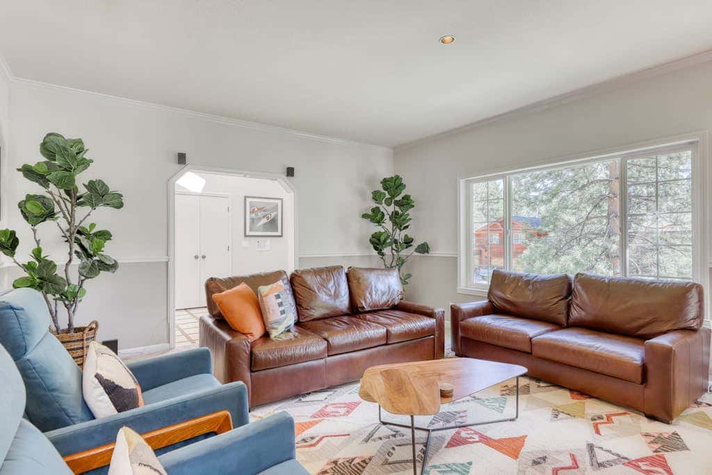 Dog-friendly home with pool table, fireplaces, & private hot tub, sleeps 10