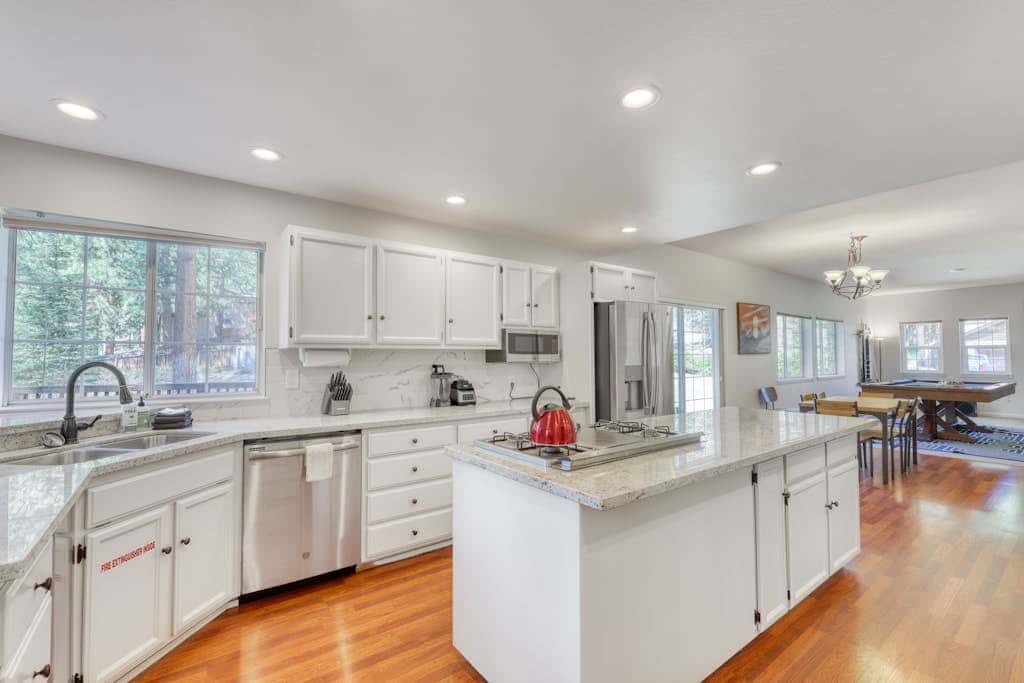 Dog-friendly home with pool table, fireplaces, & private hot tub, sleeps 10