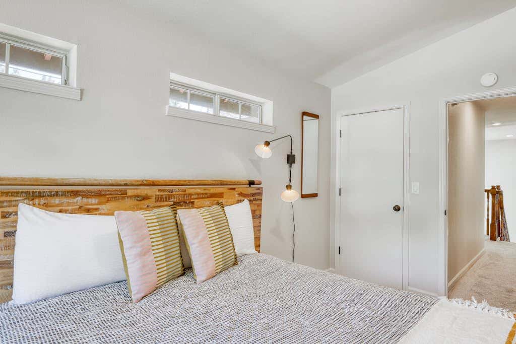 Dog-friendly home with pool table, fireplaces, & private hot tub, sleeps 10