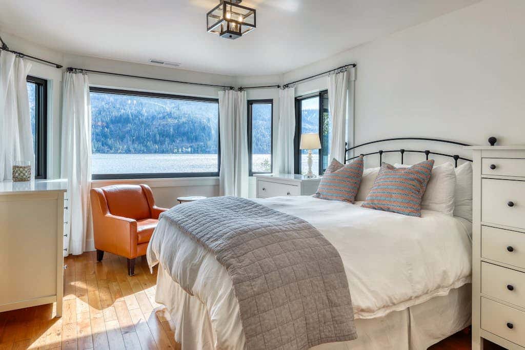Dog-friendly lakefront home with fast WiFi, private dock, & 180-degree views