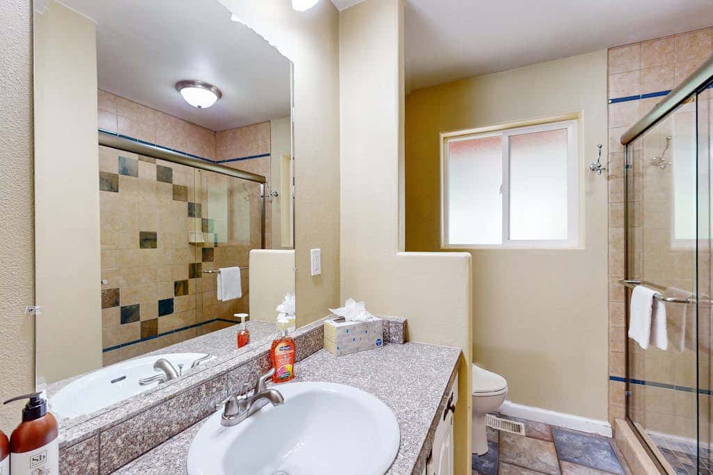 Stateline Chalet -  5BR, Panoramic Mountain Views, Dipping Pool & Dry Sauna