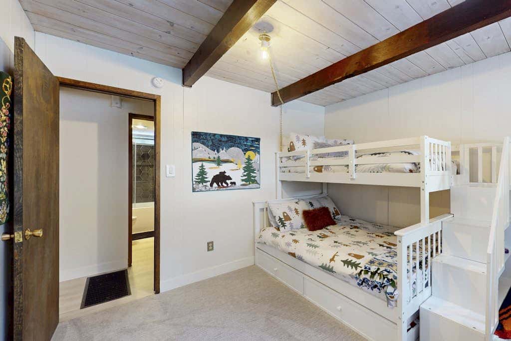 Family-friendly cabin with fireplace, bikes, loft, games, & skiing nearby