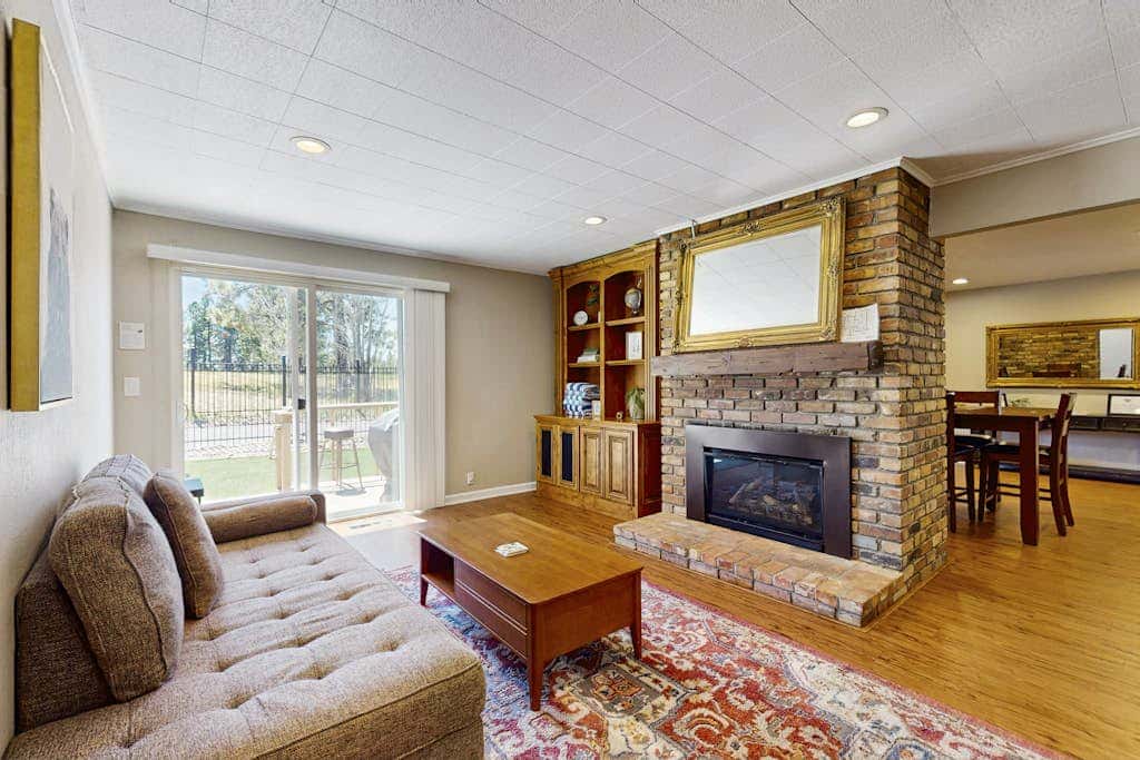 Edgewood Retreat - Hot Tub, Golf Course Views & Walk to Stateline