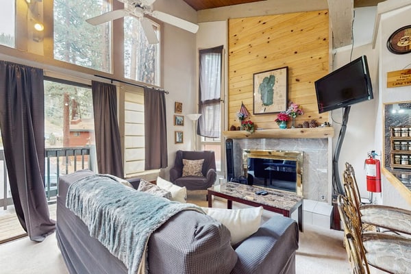 Saddle Road Condo
