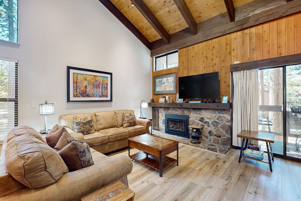 Escape to the lake for luxury amenities near Ski Run Marina & Heavenly