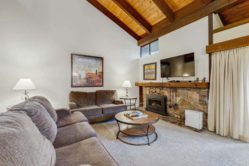 Experience Tahoe from a first-class resort with private beach access & pools