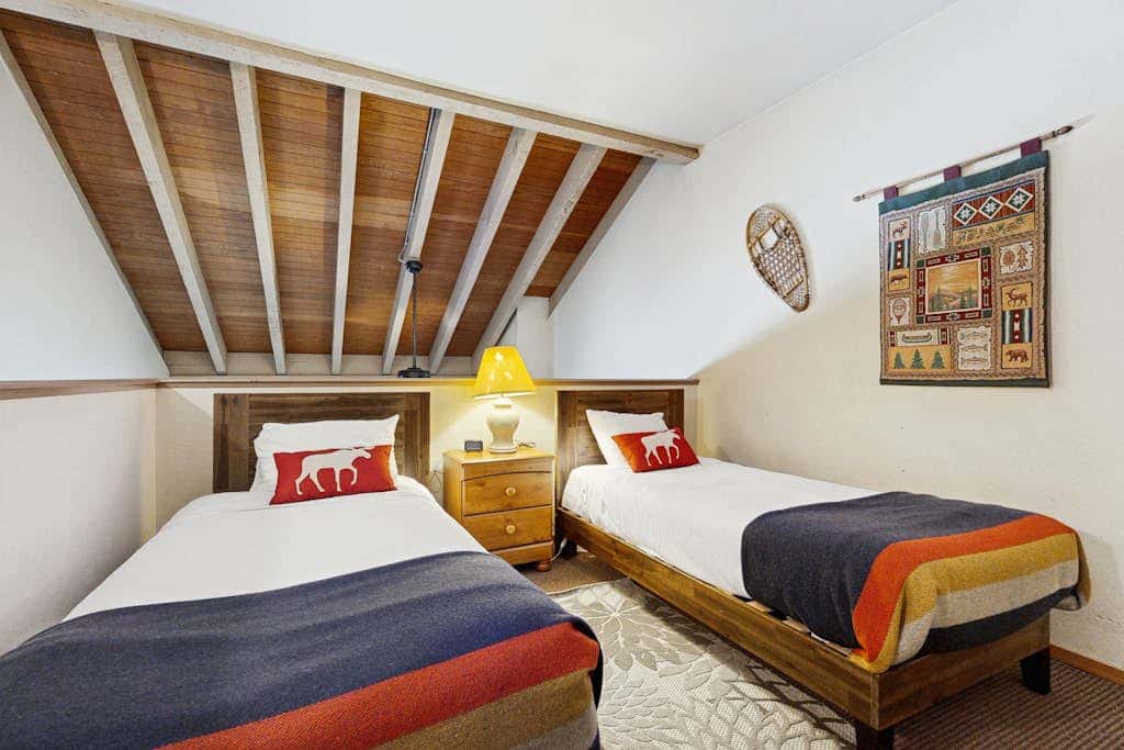 Discover the charms of Lake Tahoe & nearby Heavenly