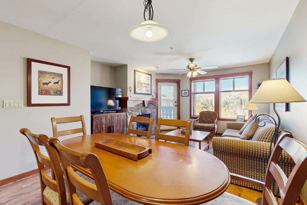 Mountainview Condo with Ski-In/Out Access, Club Solitude Access with Pool & Hot Tub
