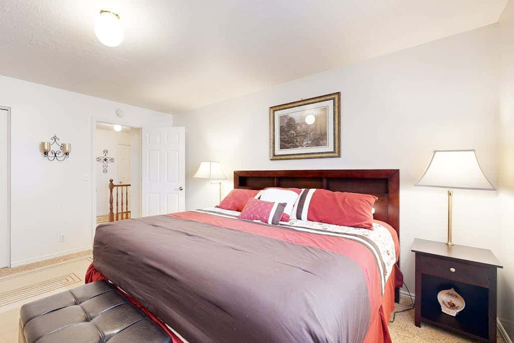 Updated Condo with  Private Hot Tub, Mountain Views, & Gas Grill - Close to Skiing