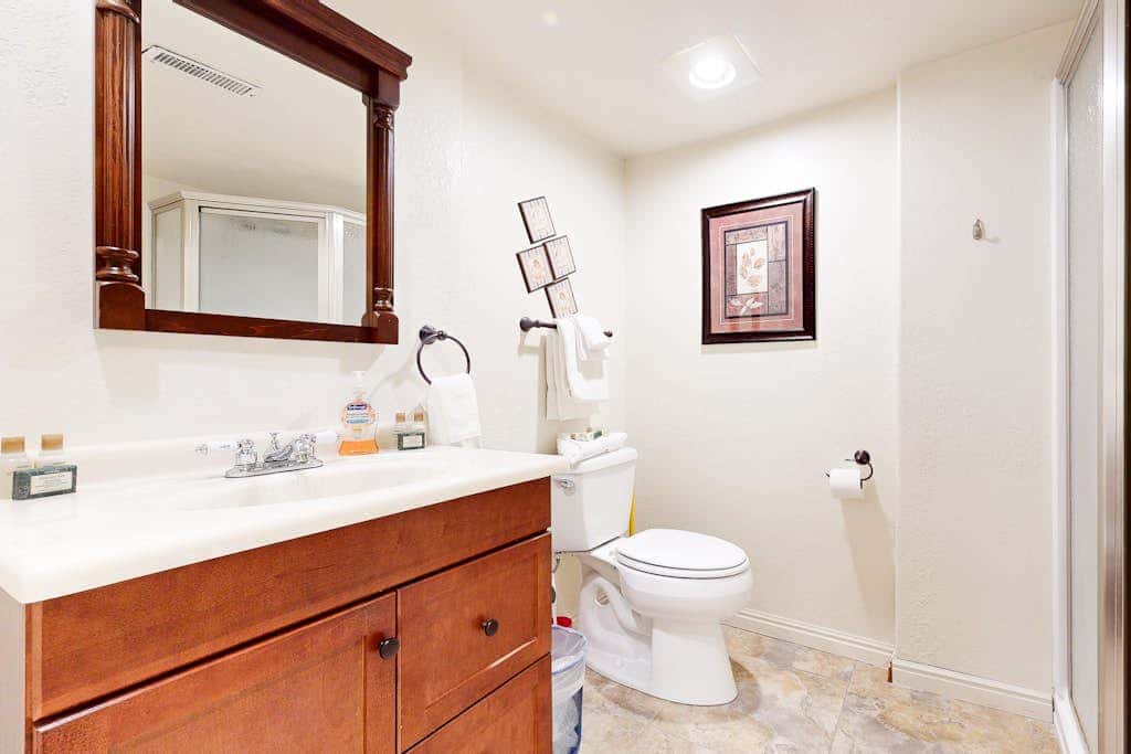 Updated Condo with  Private Hot Tub, Mountain Views, & Gas Grill - Close to Skiing